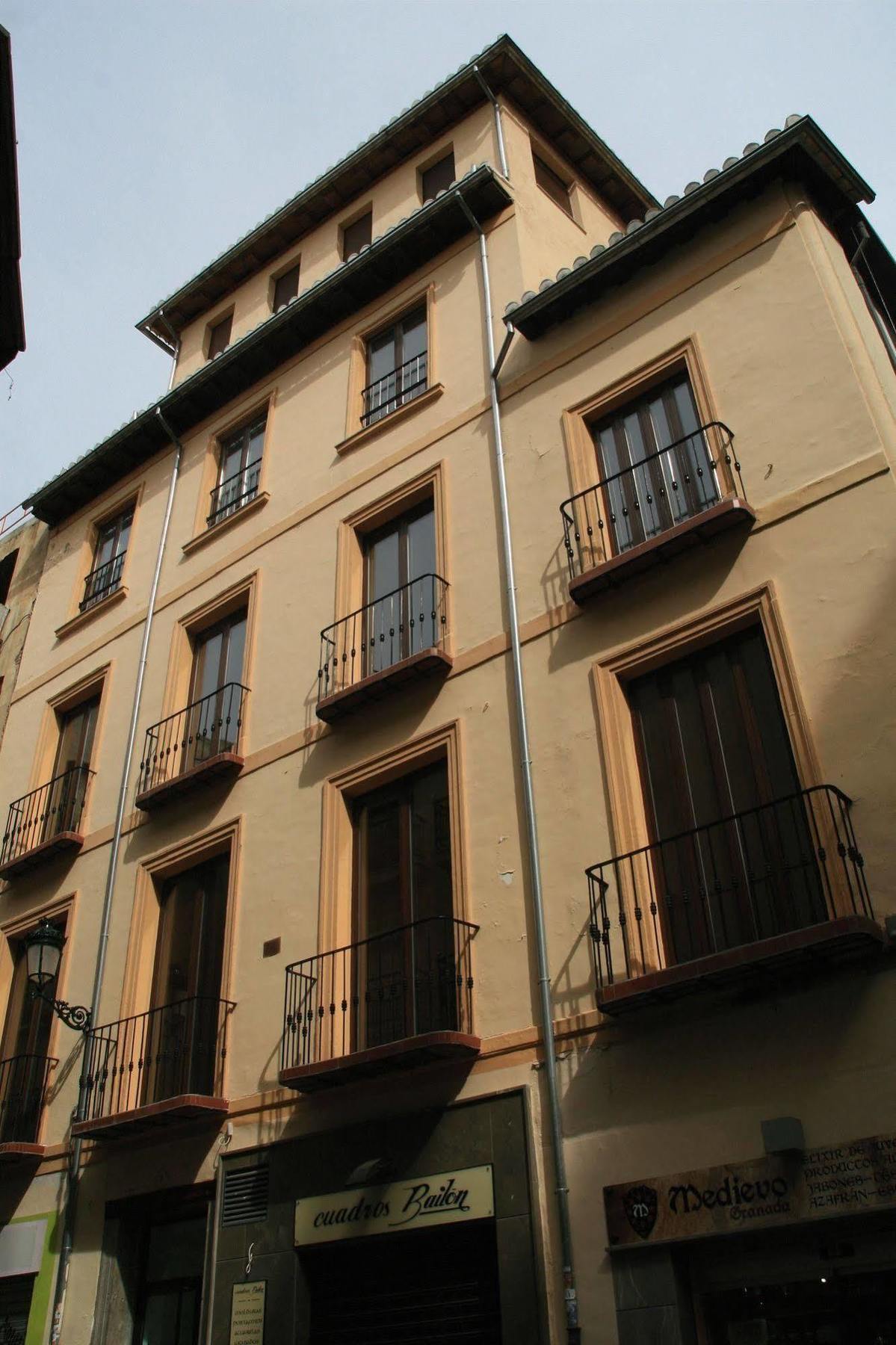 Apartamentos Casa De La Lonja غرناطة المظهر الخارجي الصورة