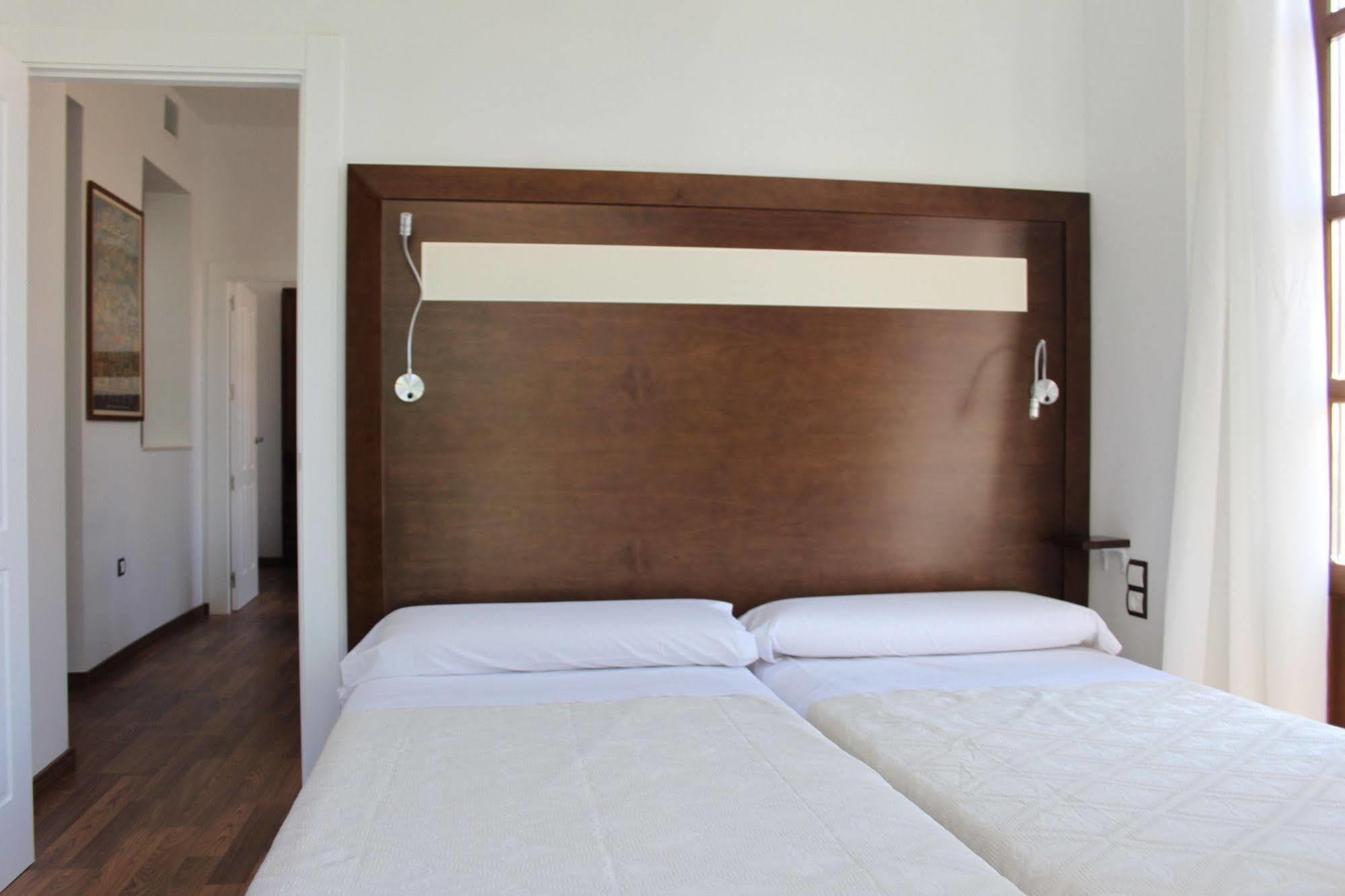 Apartamentos Casa De La Lonja غرناطة المظهر الخارجي الصورة