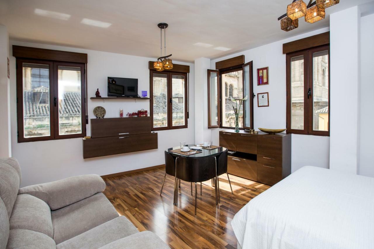 Apartamentos Casa De La Lonja غرناطة المظهر الخارجي الصورة